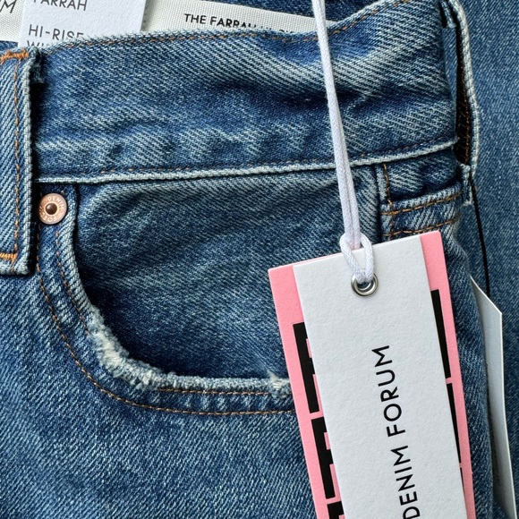 NWT - Aritzia Denim Forum Farrah Jean - 5 Years Kiss N Tell Bleu - Short - Picture 3 of 6